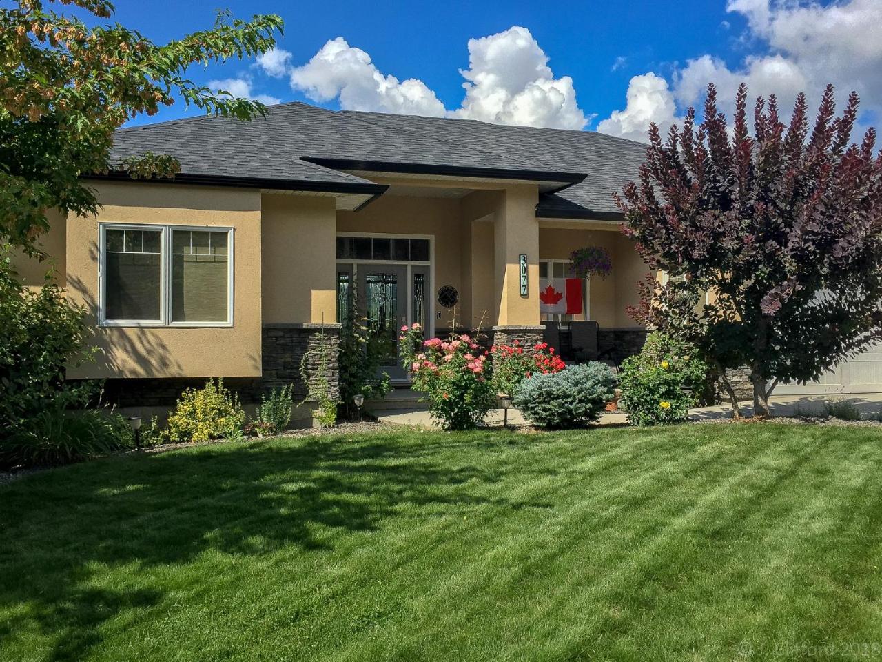 Adela'S Bed And Breakfast West Kelowna Bagian luar foto