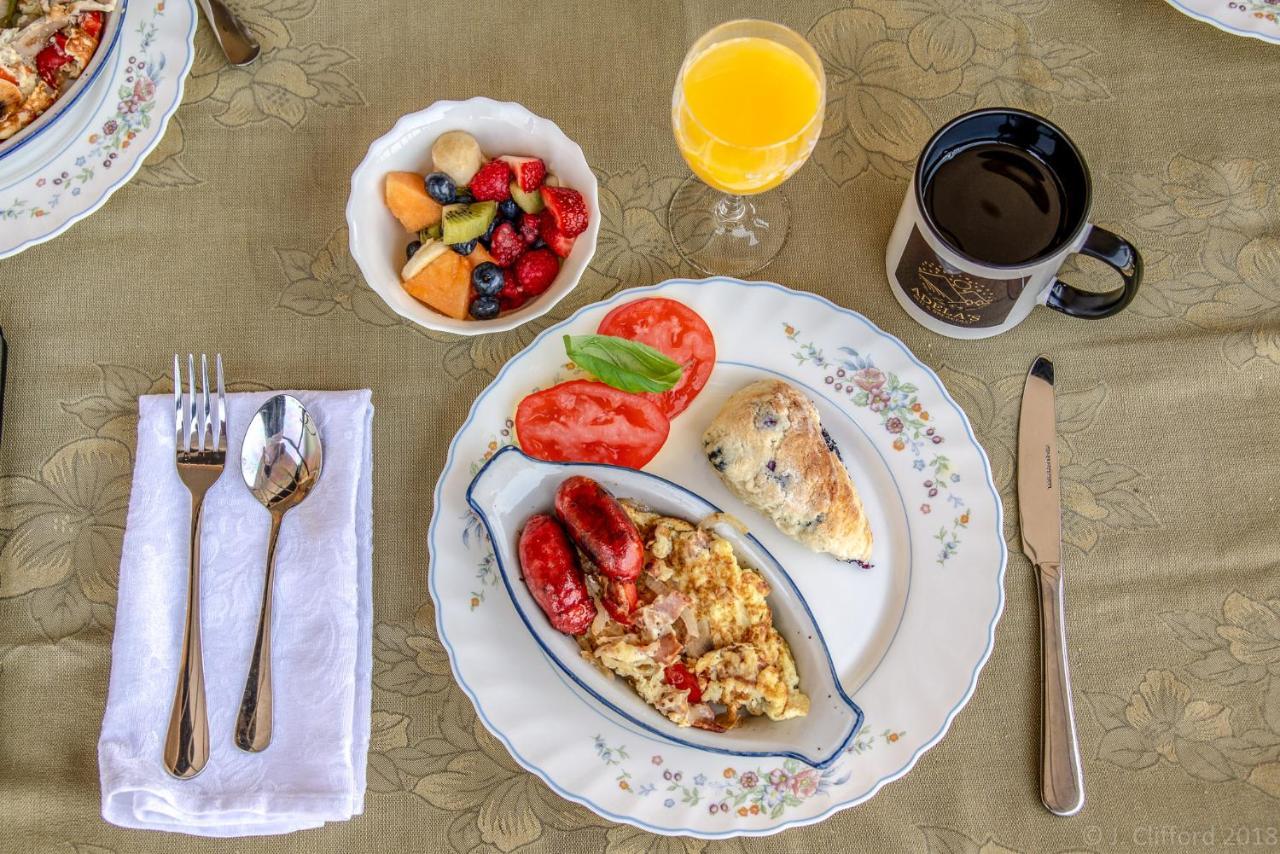 Adela'S Bed And Breakfast West Kelowna Bagian luar foto