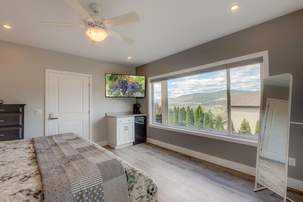 Adela'S Bed And Breakfast West Kelowna Bagian luar foto
