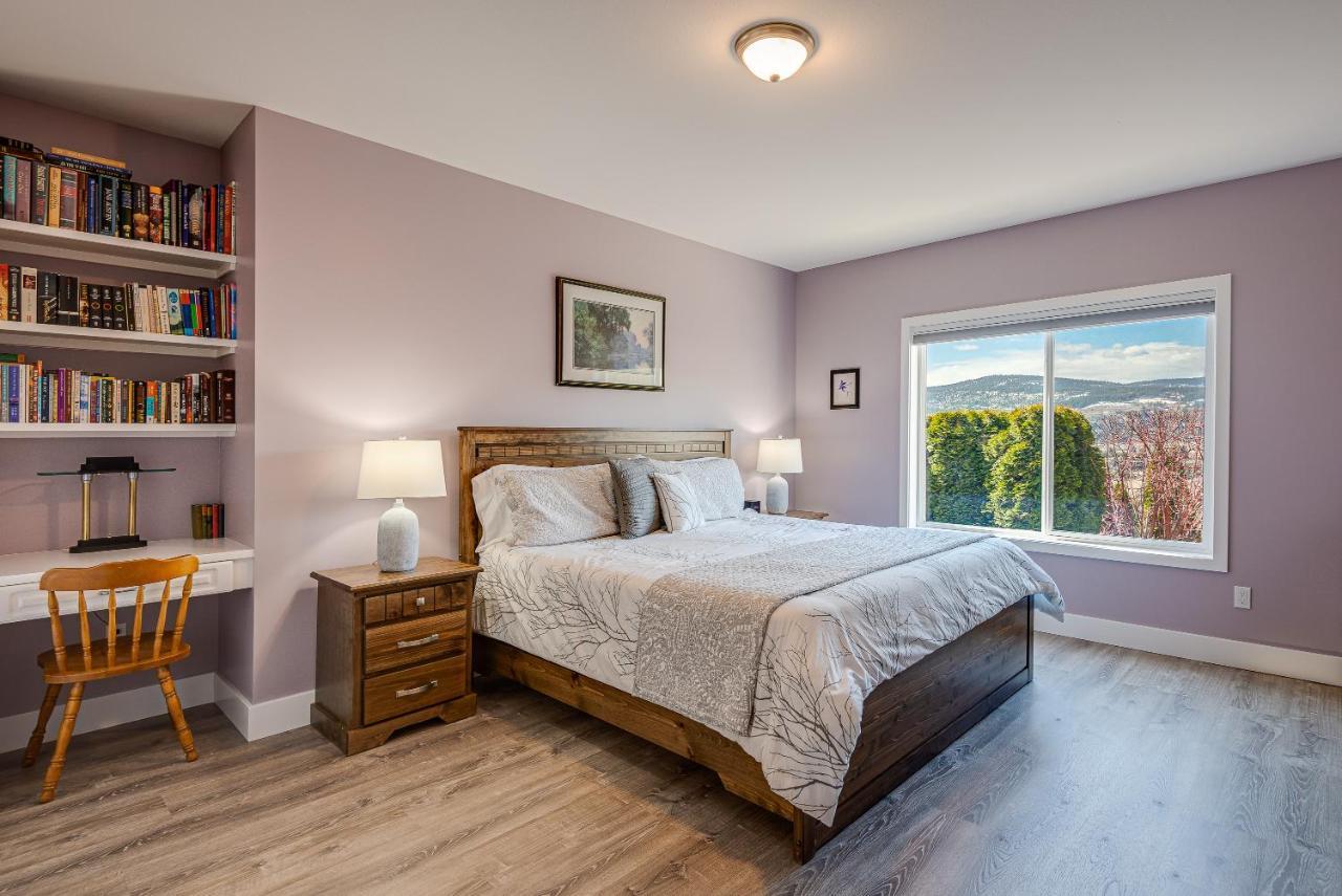 Adela'S Bed And Breakfast West Kelowna Bagian luar foto